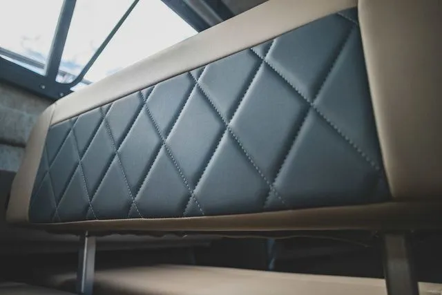 Slide: The Image of Kingfisher XRS 3025 2026 - 13