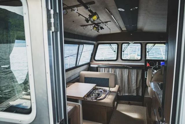 Slide: The Image of Kingfisher XRS 3025 2026 - 5