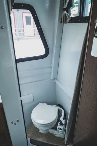 Slide: The Image of Kingfisher XRS Offshore 2725 2026 - 13