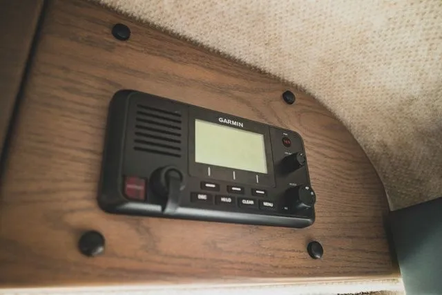 Slide: The Image of Kingfisher XRS Offshore 2725 2026 - 9