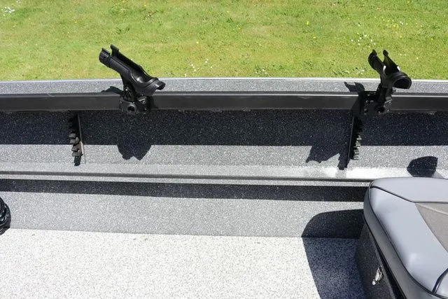 Slide: The Image of Alumaweld Adventurer 20 2026 - 8