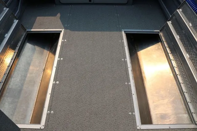 Slide: The Image of Kingfisher 2425 Escape HT 2026 - 14