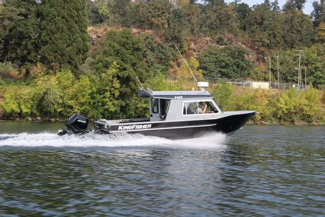 Slide: The Image of Kingfisher 2425 Escape HT 2026 - 38