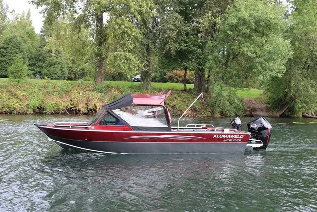 The Image of Alumaweld Intruder 24 2026 - 1