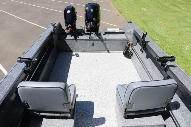 Slide: The Image of Alumaweld Adventurer 18 2026 - 6