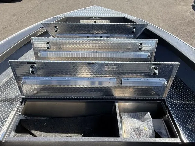 Slide: The Image of Alumaweld Columbia 25 2025 - 25