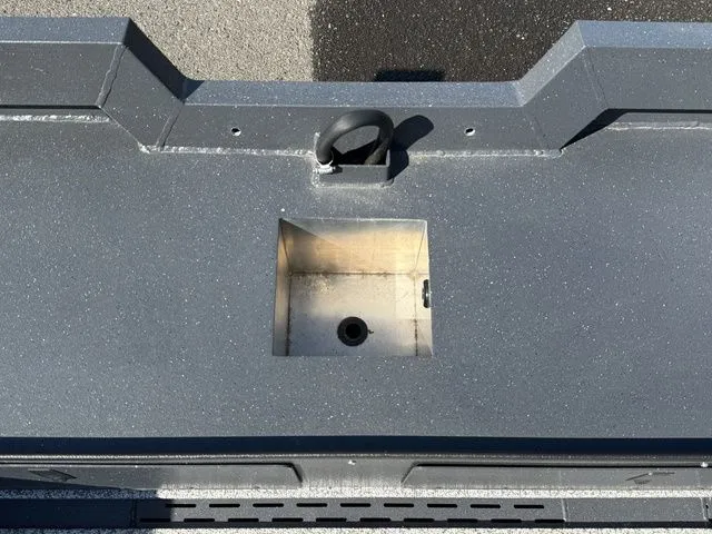 Slide: The Image of Alumaweld Adventurer 22 2025 - 18