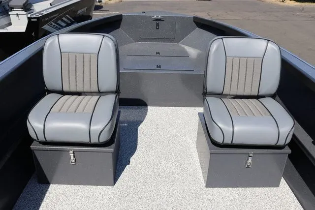 Slide: The Image of Alumaweld Adventurer 20 2026 - 4