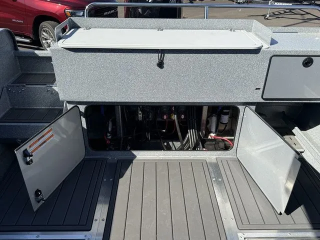 Slide: The Image of Kingfisher COASTAL EXPRESS 2625 2025 - 13