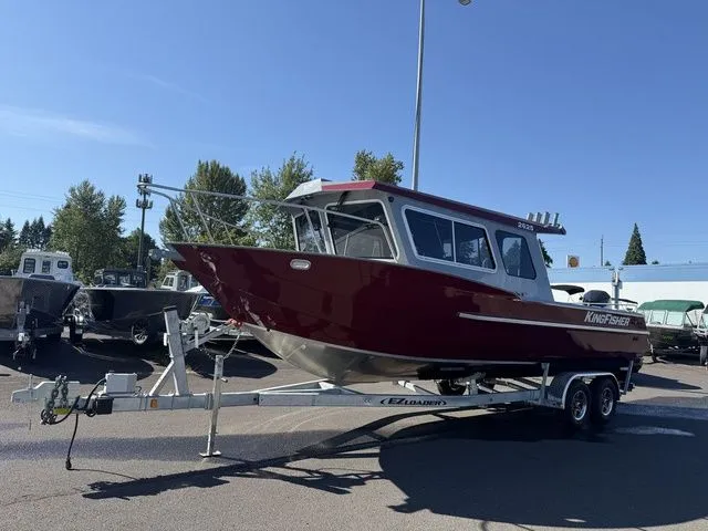 Slide: The Image of Kingfisher COASTAL EXPRESS 2625 2025 - 24