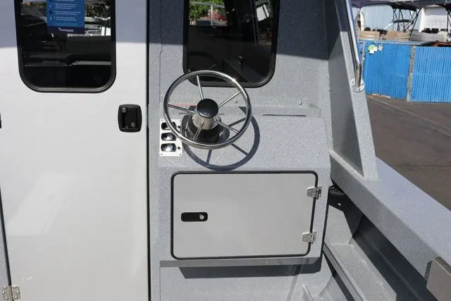 Slide: The Image of Kingfisher COASTAL EXPRESS 2825 2026 - 10