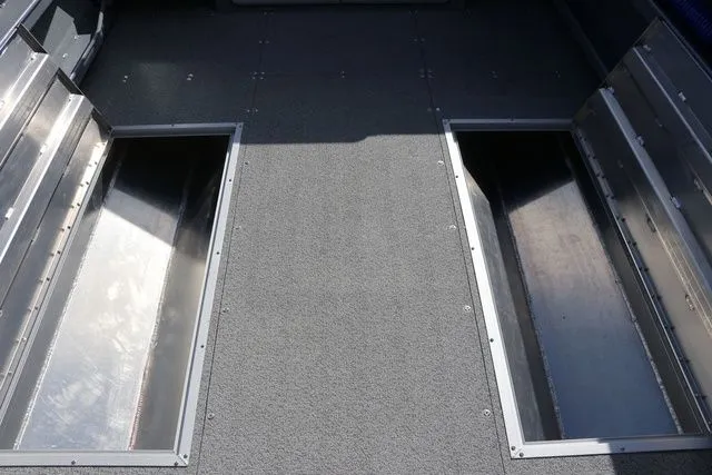 Slide: The Image of Kingfisher COASTAL EXPRESS 2825 2026 - 15