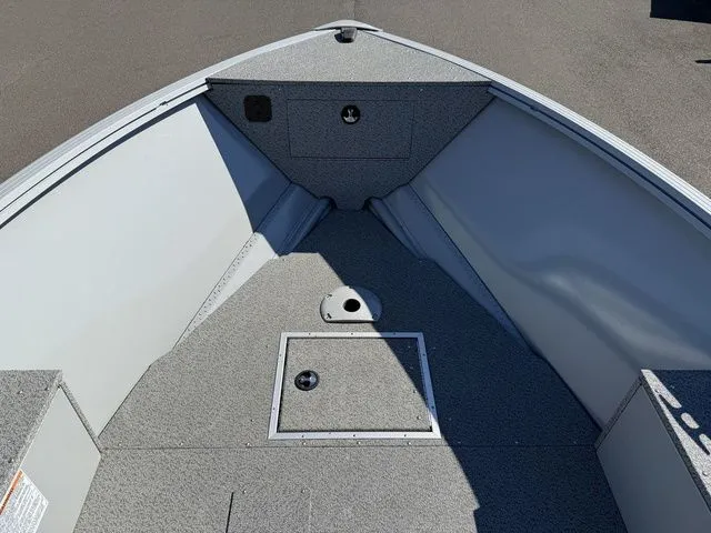 Slide: The Image of Smoker Craft Freedom 180 T 2024 - 15