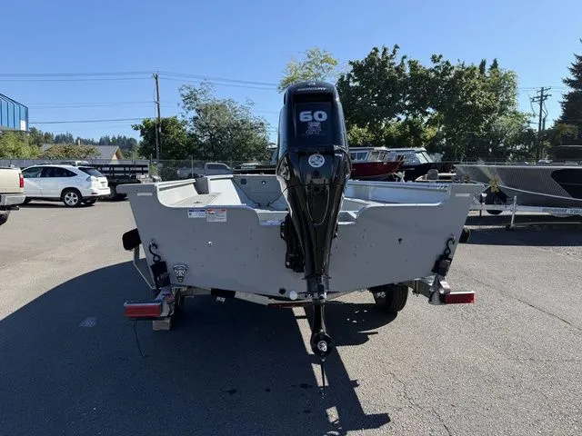 Slide: The Image of Smoker Craft Freedom 180 T 2024 - 2