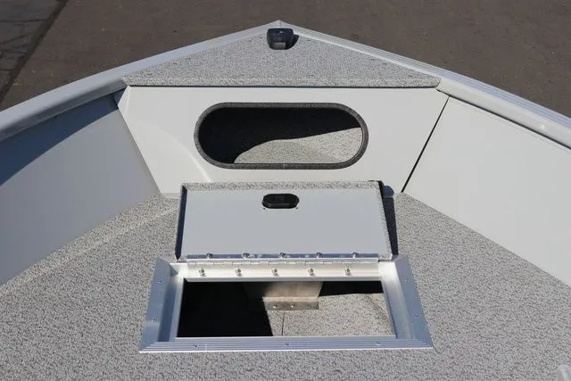 Slide: The Image of Smoker Craft Pro Lodge 160 2025 - 9