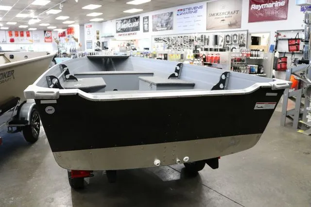 Slide: The Image of Smoker Craft Big Fisherman 14 2025 - 11