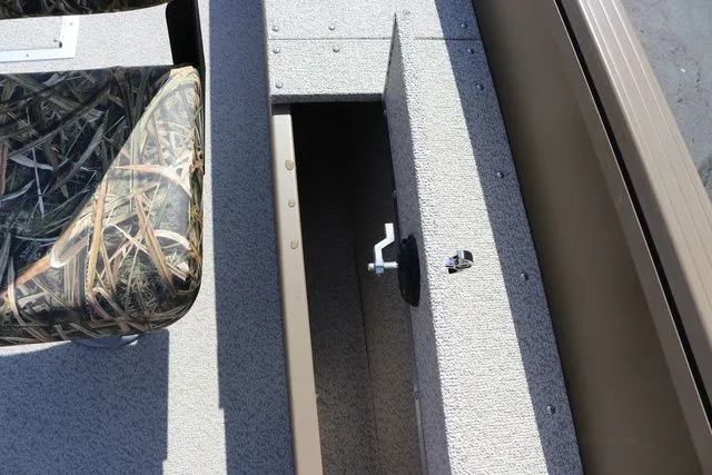 Slide: The Image of Smoker Craft Freedom 180 TL 2026 - 11