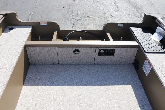 Slide: The Image of Smoker Craft Freedom 180 TL 2026 - 9