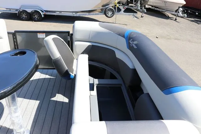 Slide: The Image of SunChaser Geneva Sport 23 SB DH Tritoon 2025 - 29