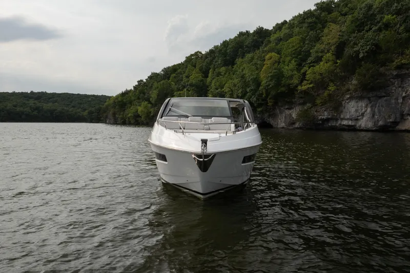 Slide: The Image of Schaefer 375 bow on - 8