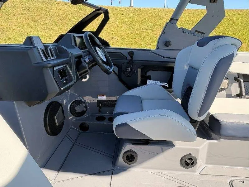 Slide: The Image of Axis T250 2026 - 31