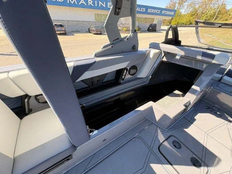 Slide: The Image of Axis T250 2026 - 33