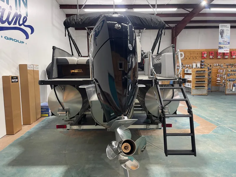 Slide: The Image of Avalon CAT VRB25T 2025 - 13