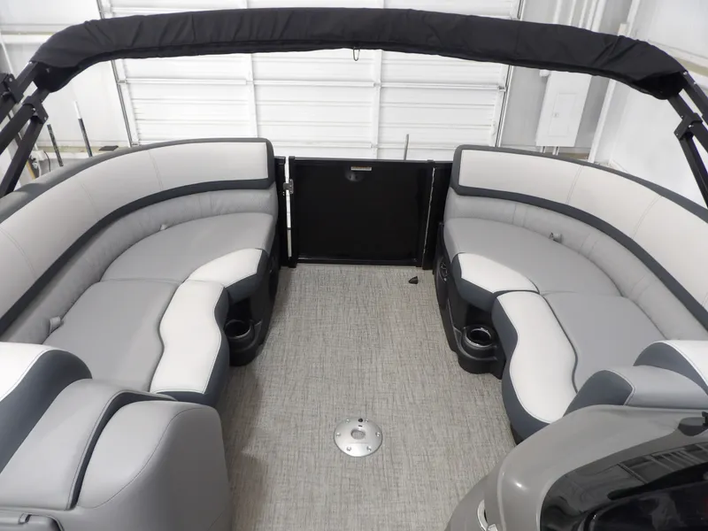 Slide: The Image of Avalon LSZ Quad Lounge - 23' 2025 - 18