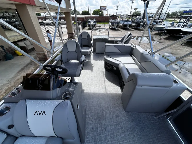 Slide: The Image of Avalon Venture Fish N Cruise - 23' 2025 - 14