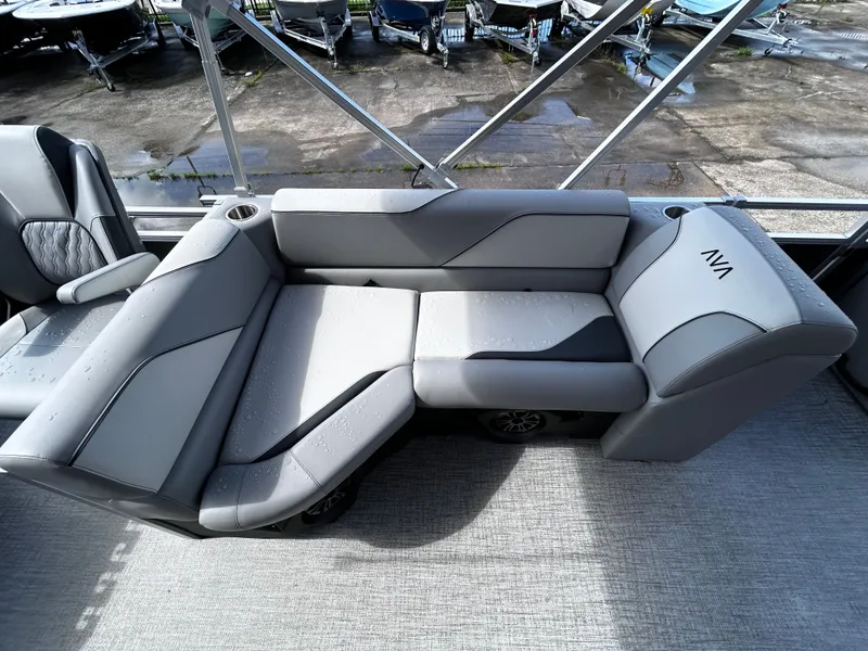 Slide: The Image of Avalon Venture Fish N Cruise - 23' 2025 - 21