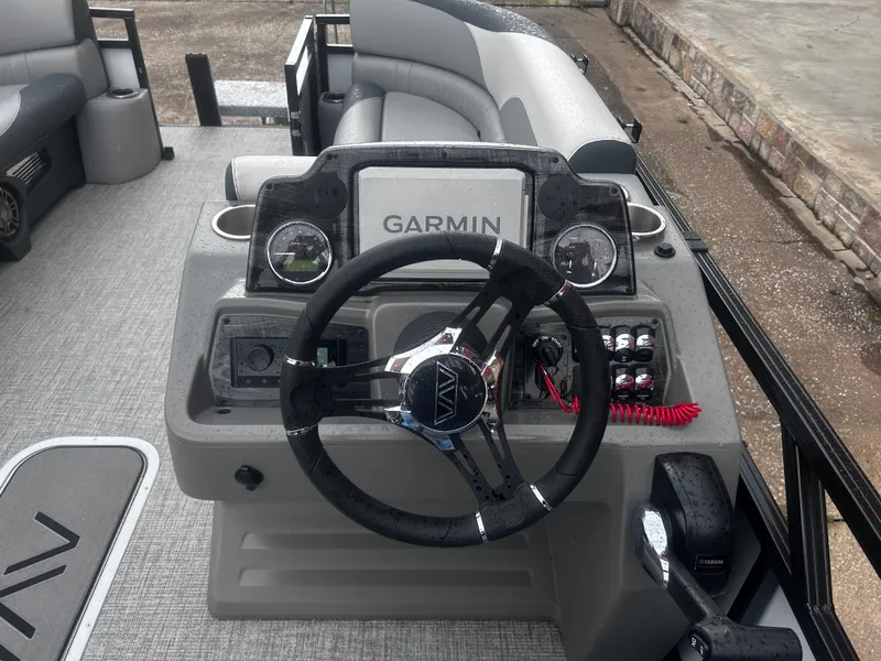 Slide: The Image of Avalon Venture 85 Quad Lounge - 23' 2025 - 13