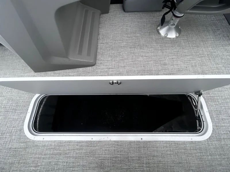 Slide: The Image of Avalon Venture 85 Quad Lounge - 23' 2025 - 18