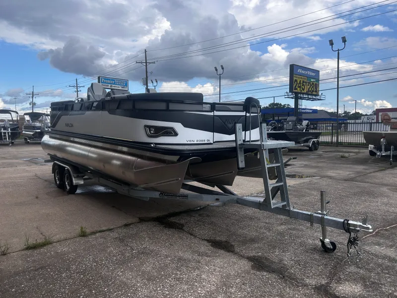 Slide: The Image of Avalon Venture 85 Quad Lounge - 23' 2025 - 6