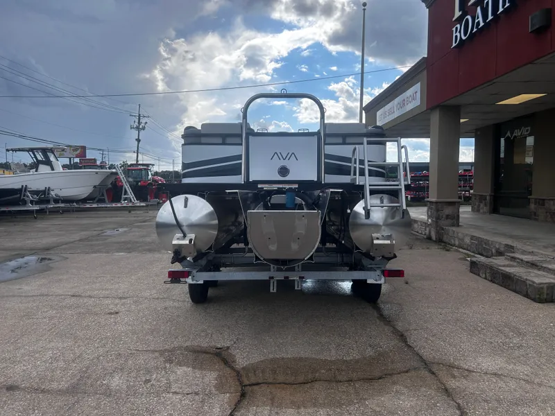 Slide: The Image of Avalon Venture 85 Quad Lounge - 23' 2025 - 9