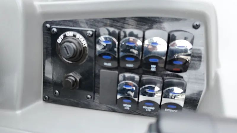 Slide: The Image of Avalon Venture 85 Quad Lounge - 23' 2025 - 19