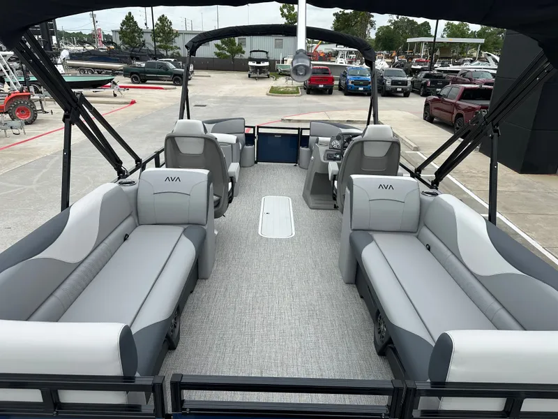 Slide: The Image of Avalon Venture 85 Quad Lounge - 23' 2025 - 32