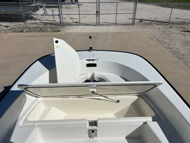 Slide: The Image of Boston Whaler 210 Montauk 2012 - 13