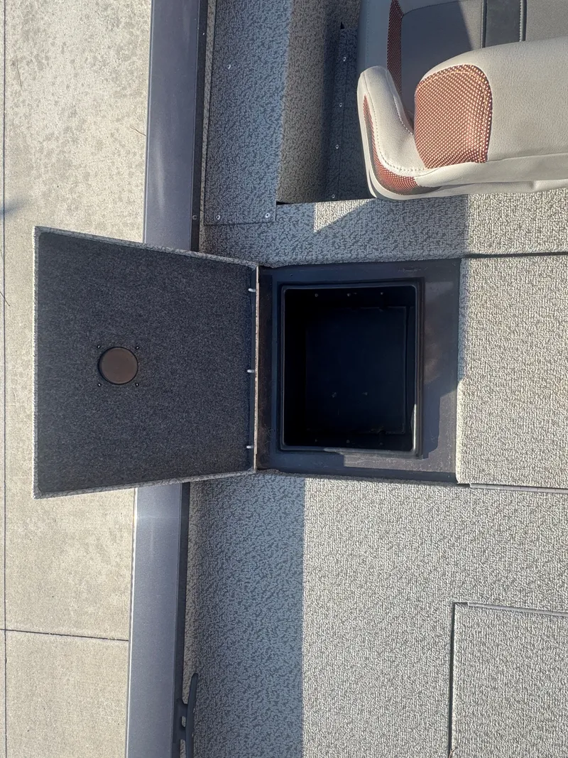 Slide: The Image of G3 Sportsman 1710 2023 - 32