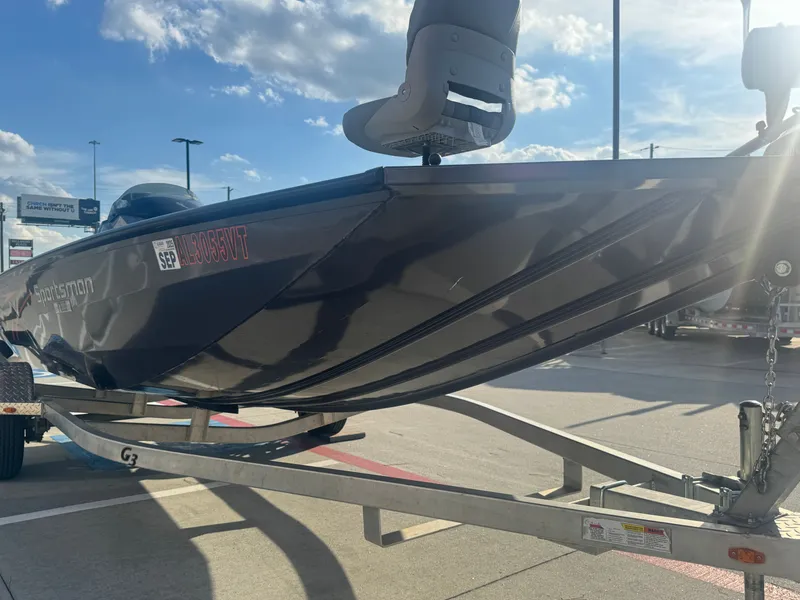 Slide: The Image of G3 Sportsman 1710 2023 - 6