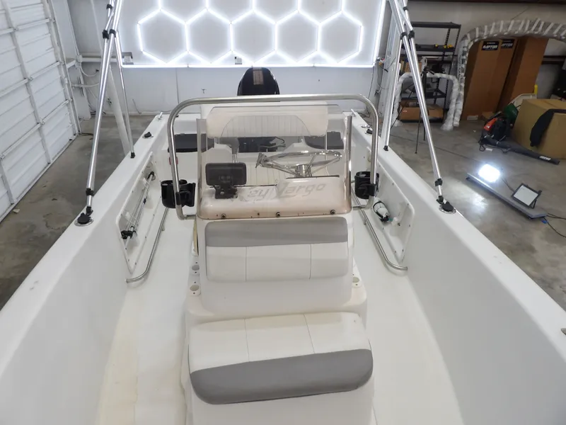 Slide: The Image of Key Largo 1800CC 2018 - 39