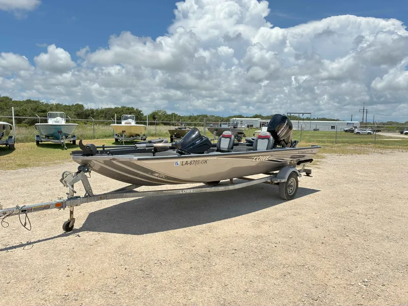 Slide: The Image of Lowe Stinger 175 2019 - 3