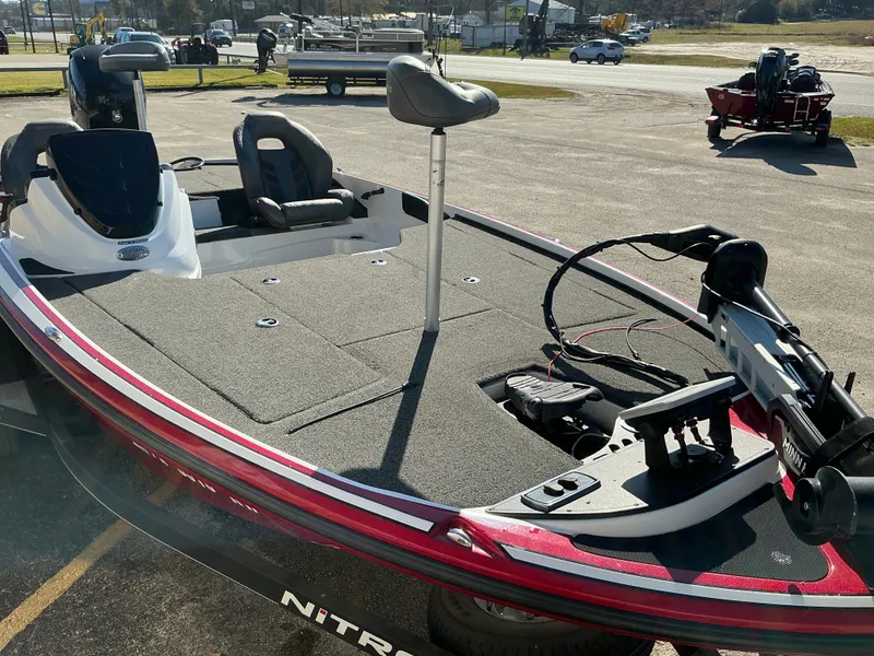 Slide: The Image of Nitro Z18 2019 - 23