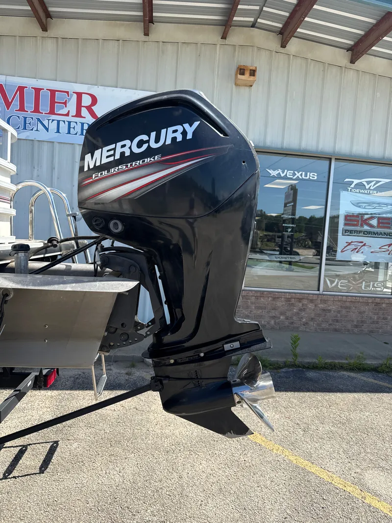 Slide: The Image of Ranger RP200 2019 - 7