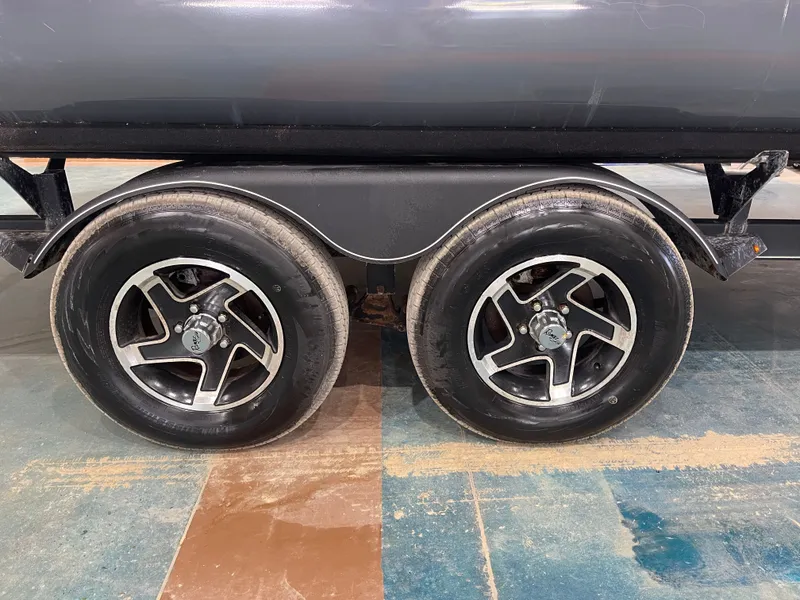 Slide: The Image of Ranger RP220FC 2021 - 33