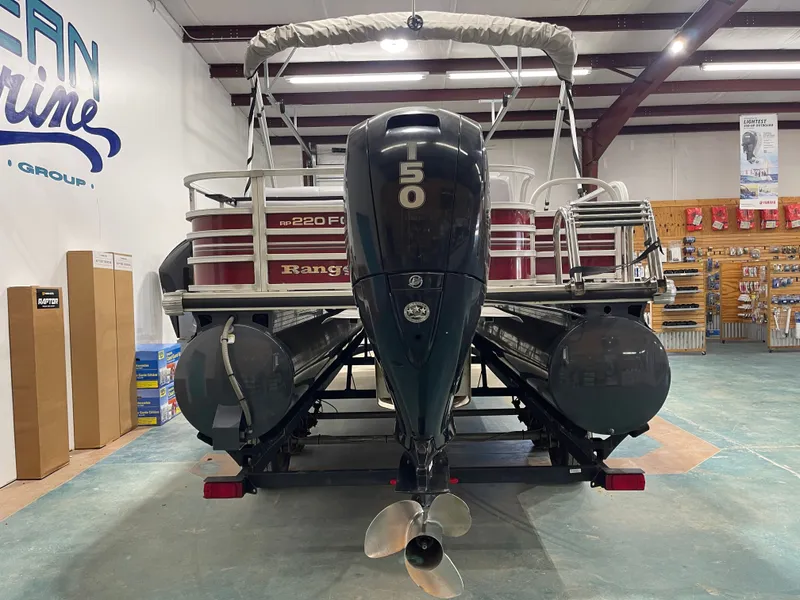 Slide: The Image of Ranger RP220FC 2021 - 6