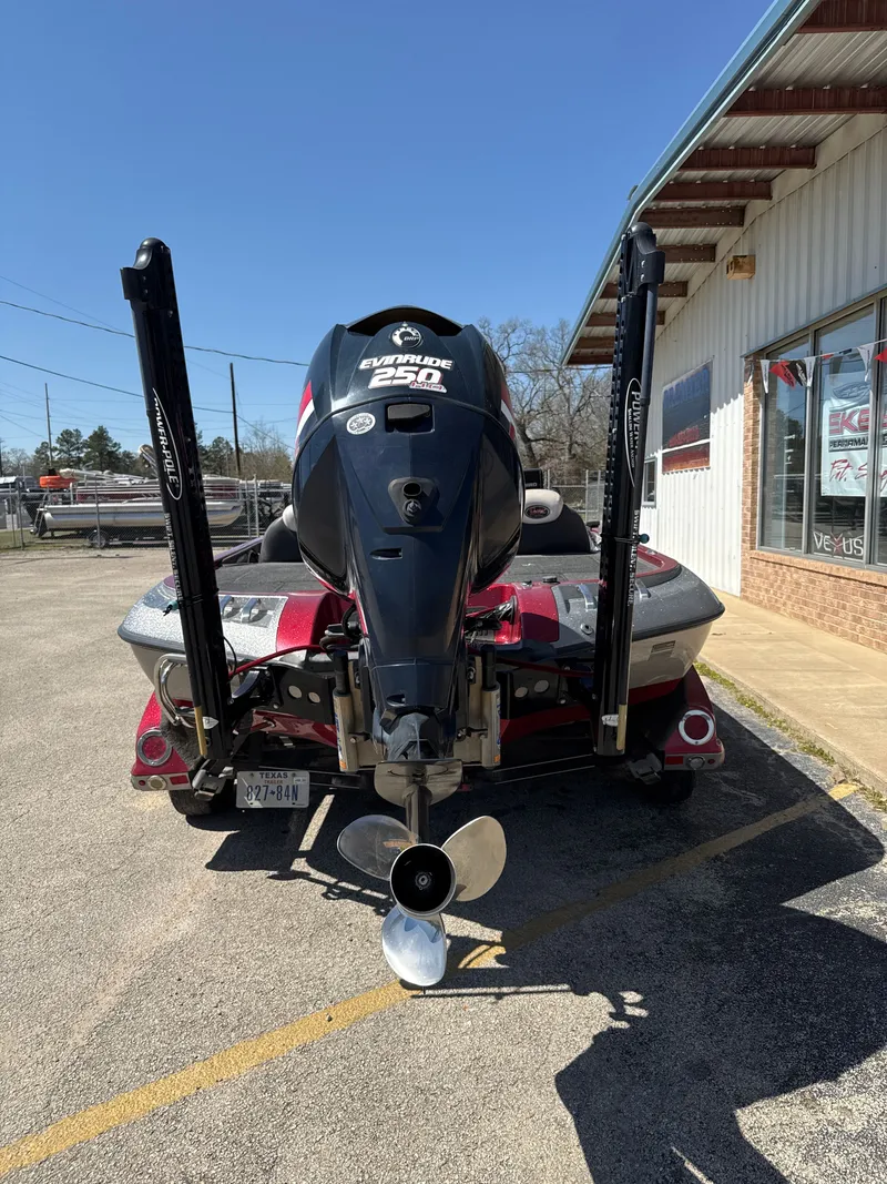 Slide: The Image of Ranger Z520 2012 - 8