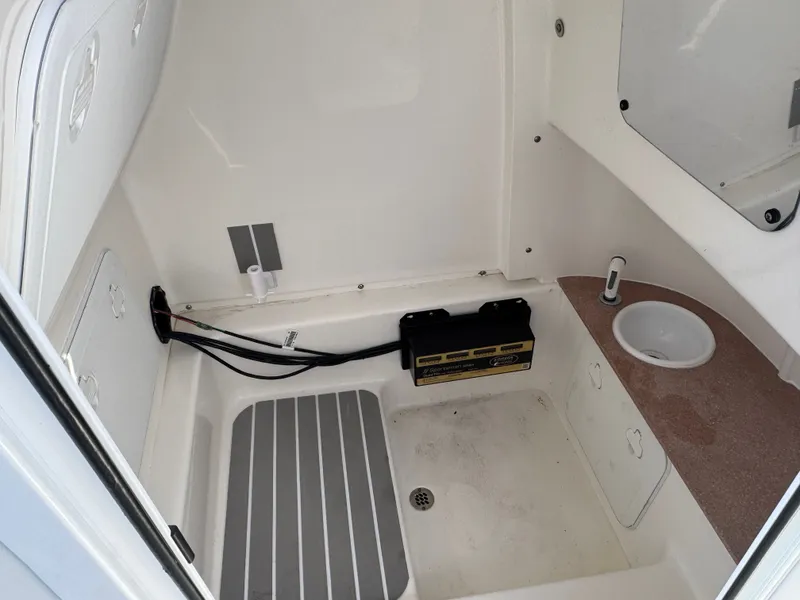 Slide: The Image of Sea Pro 259 Center Console 2019 - 15