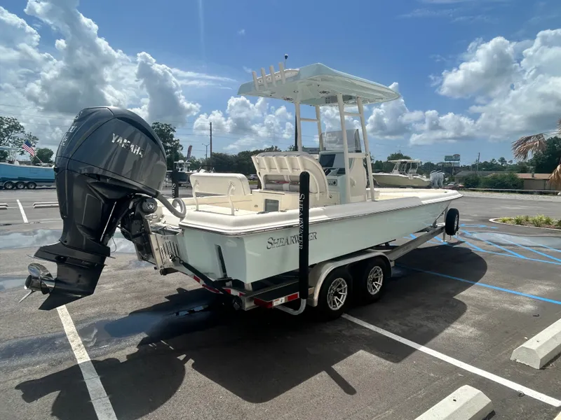 Slide: The Image of Shearwater 25 LTZ 2024 - 6