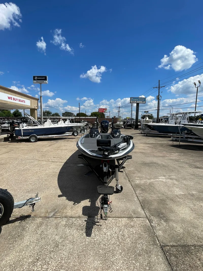 Slide: The Image of Skeeter ZXR21 2023 - 5