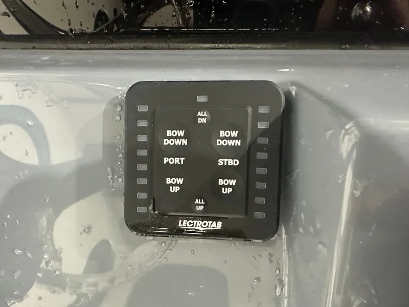 Slide: The Image of Tidewater 210 CC Adventure 2025 - 18